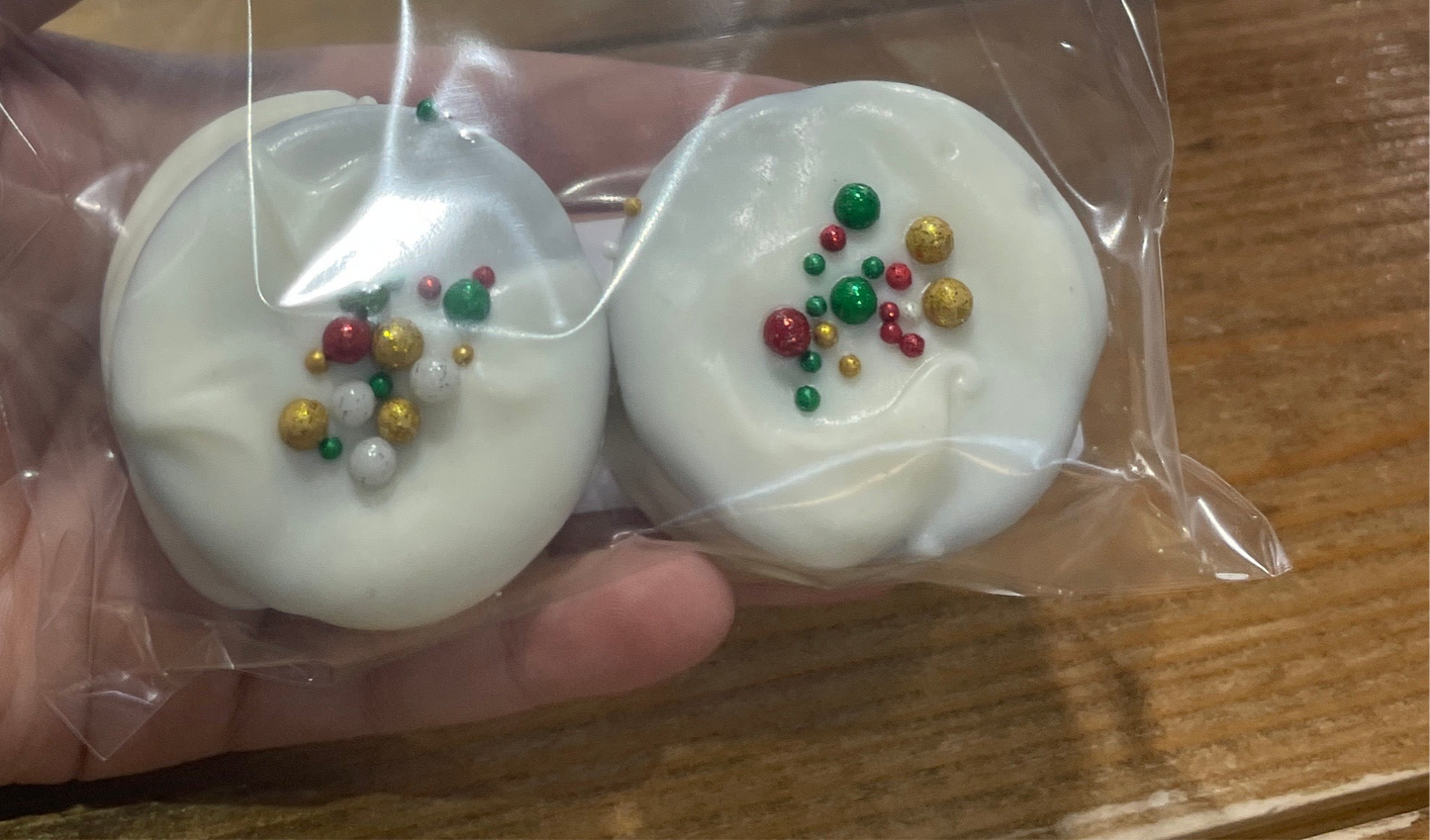 Hand dipped Oreos made to order